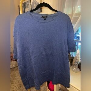 Banana republic navy tee shirt luxe touch performance